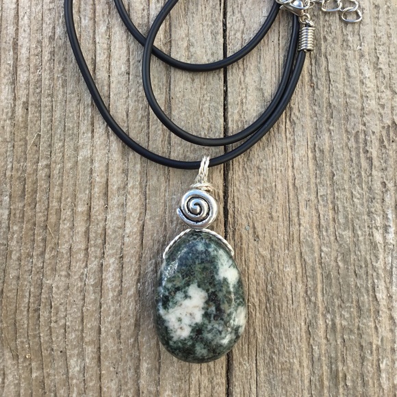 Sold - Picture 7 of 10